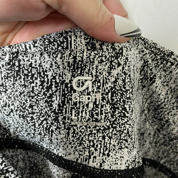 Gap Fit Black White Print Mid Rise Leggings - Picture 4 of 8